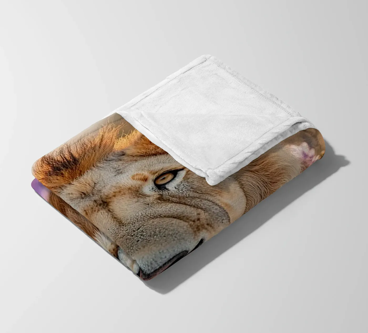 Lion Fleecedecke von Nikis Art Studio