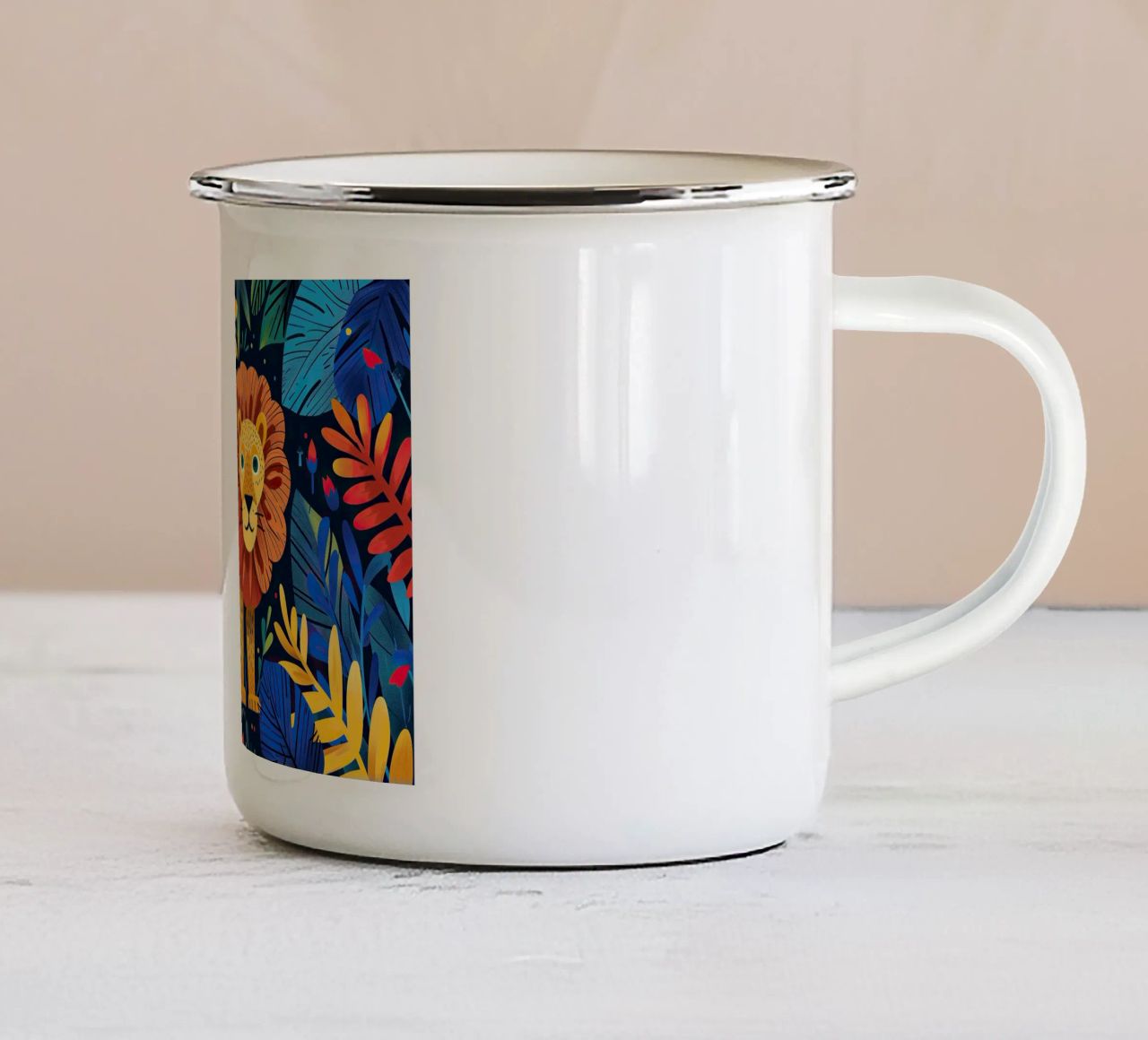La crinière de feu : un lion à la conquête du monde mug en émail de Nikis Art Studio
