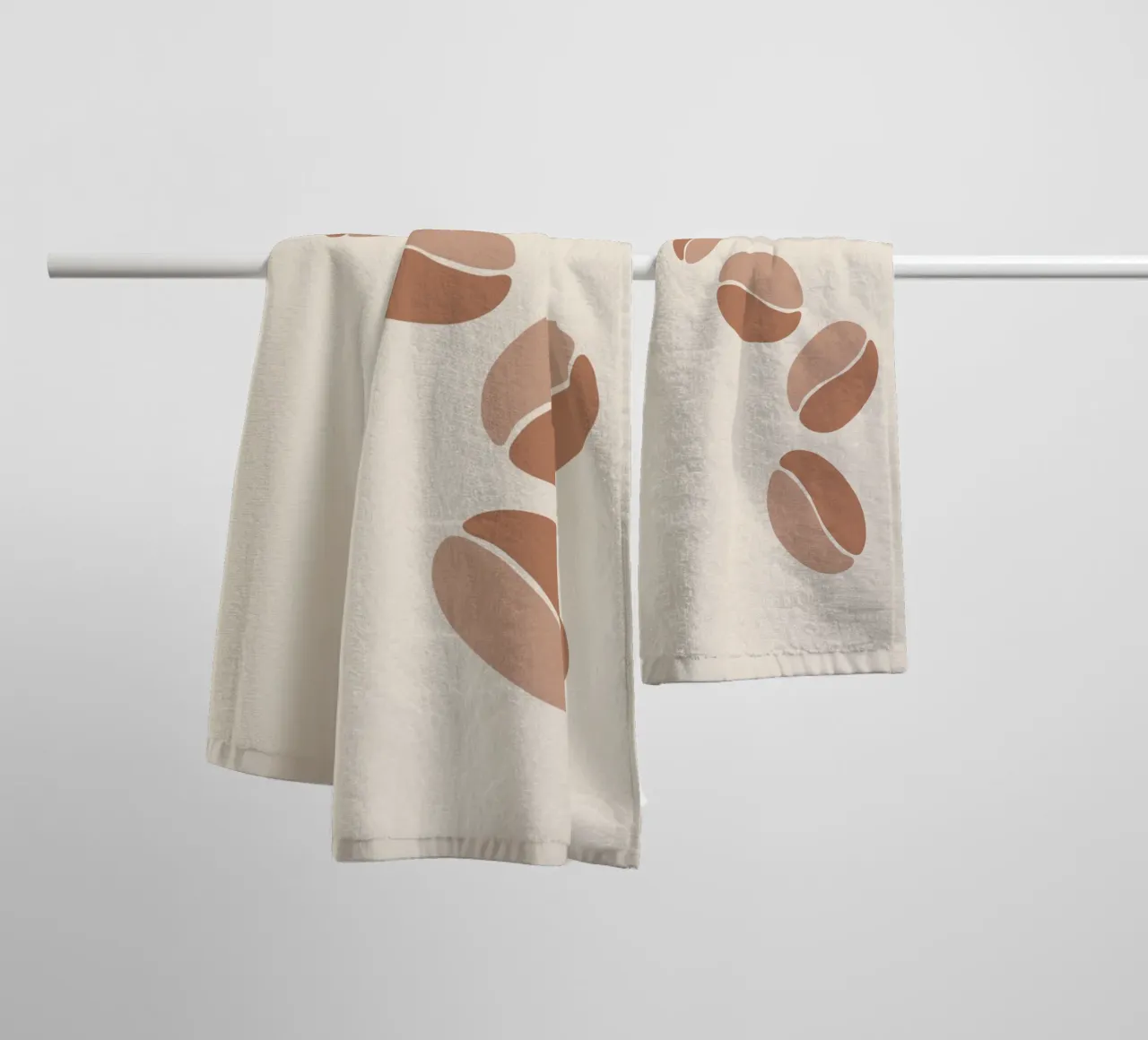 Various coffee beans asciugamano da bagno da LisaArtes