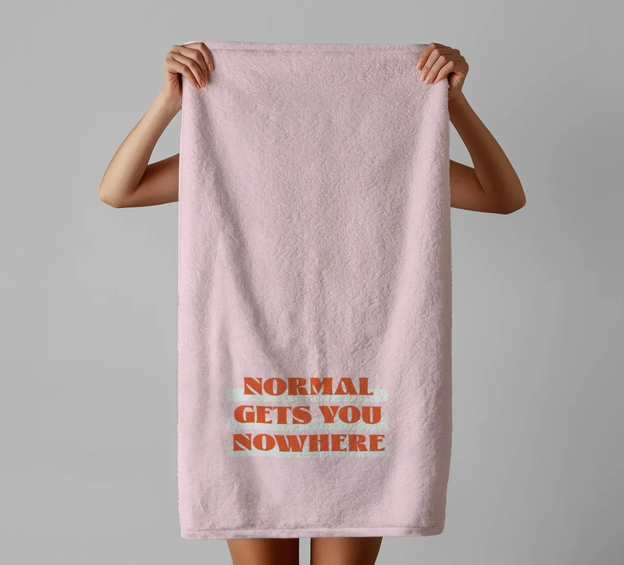Normalität bringt dich nicht weiter Handtuch von Malou-Studio