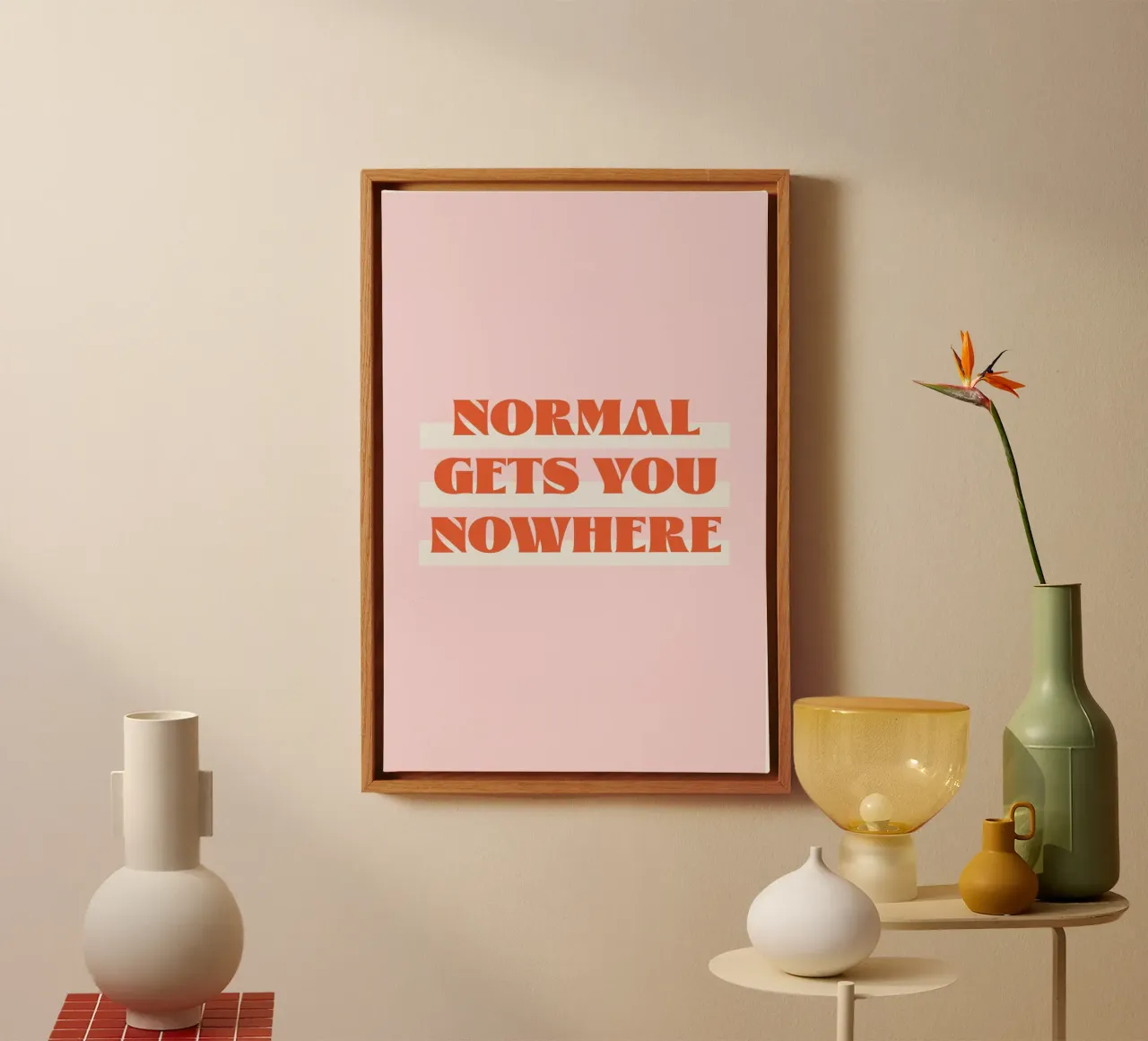 Normalität bringt dich nicht weiter Leinwand mit Schattenfugenrahmen von Malou-Studio