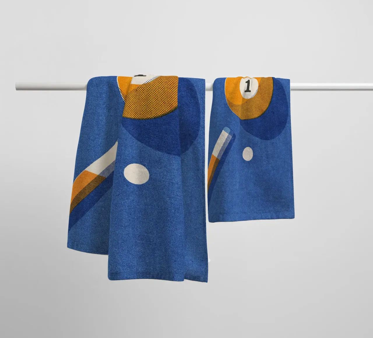 BALLS - Billiards - Ball 1 asciugamano da bagno da DANIEL COULMANN