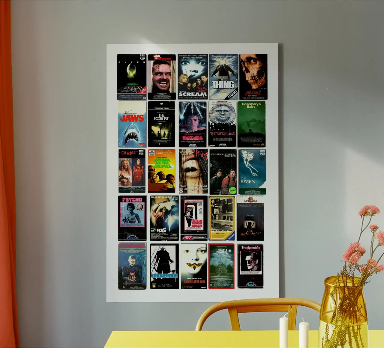 I più grandi film dell'orrore - Copertine di VHS d'epoca tela con Cornice a cassetta da MrMustardPrints