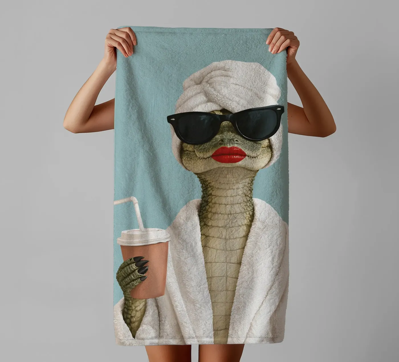 Cold-Blooded Chic badhanddoek van Urban Art Draw