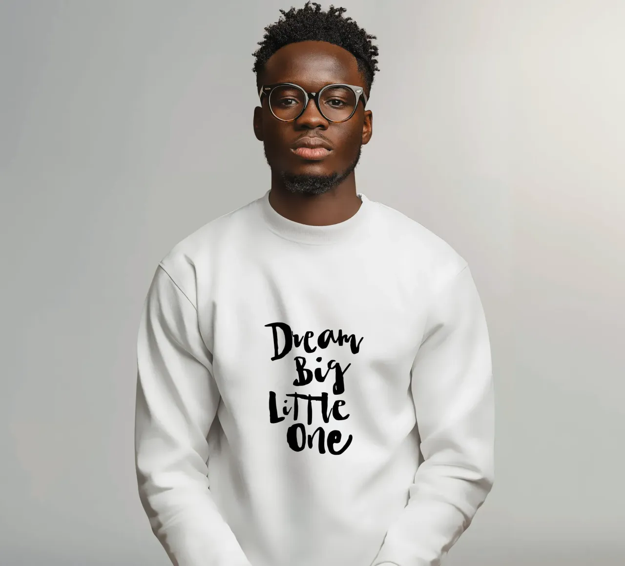 Dream Big Little One in Schwarz und Weiß Sweatshirt von THE MOTIVATED TYPE