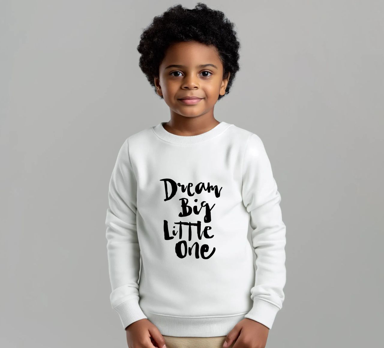 Sogna in grande piccolo in bianco e nero felpa bambino da THE MOTIVATED TYPE