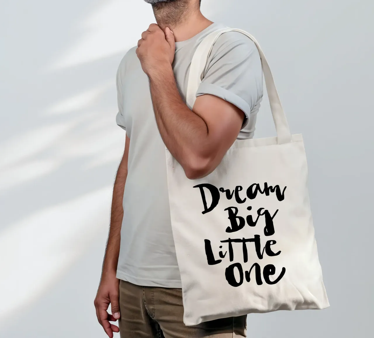Sogna in grande piccolo in bianco e nero borsa in juta da THE MOTIVATED TYPE