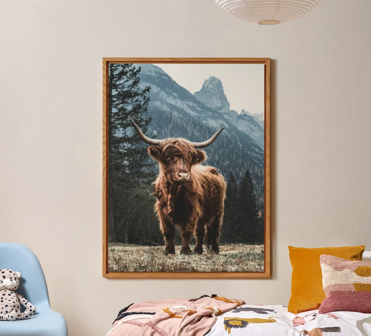 Highland cow in front of a mountain backdrop - Rustic nature photography alu-dibond by Whole©