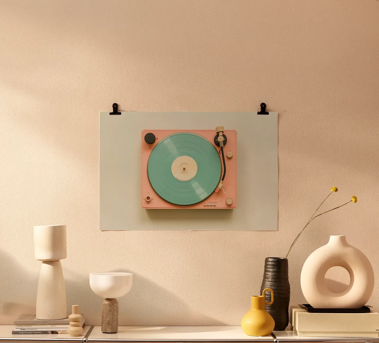 Record Player Peach poster da Malou-Studio