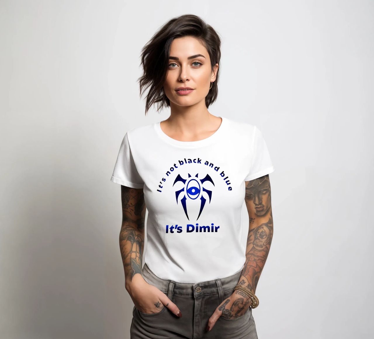 Non è nero e blu È Dimir t-shirt da donna da Loobs