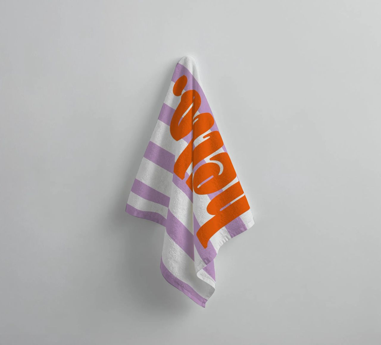 Bonjour - Rayures Lilas serviette de bain de Malou-Studio