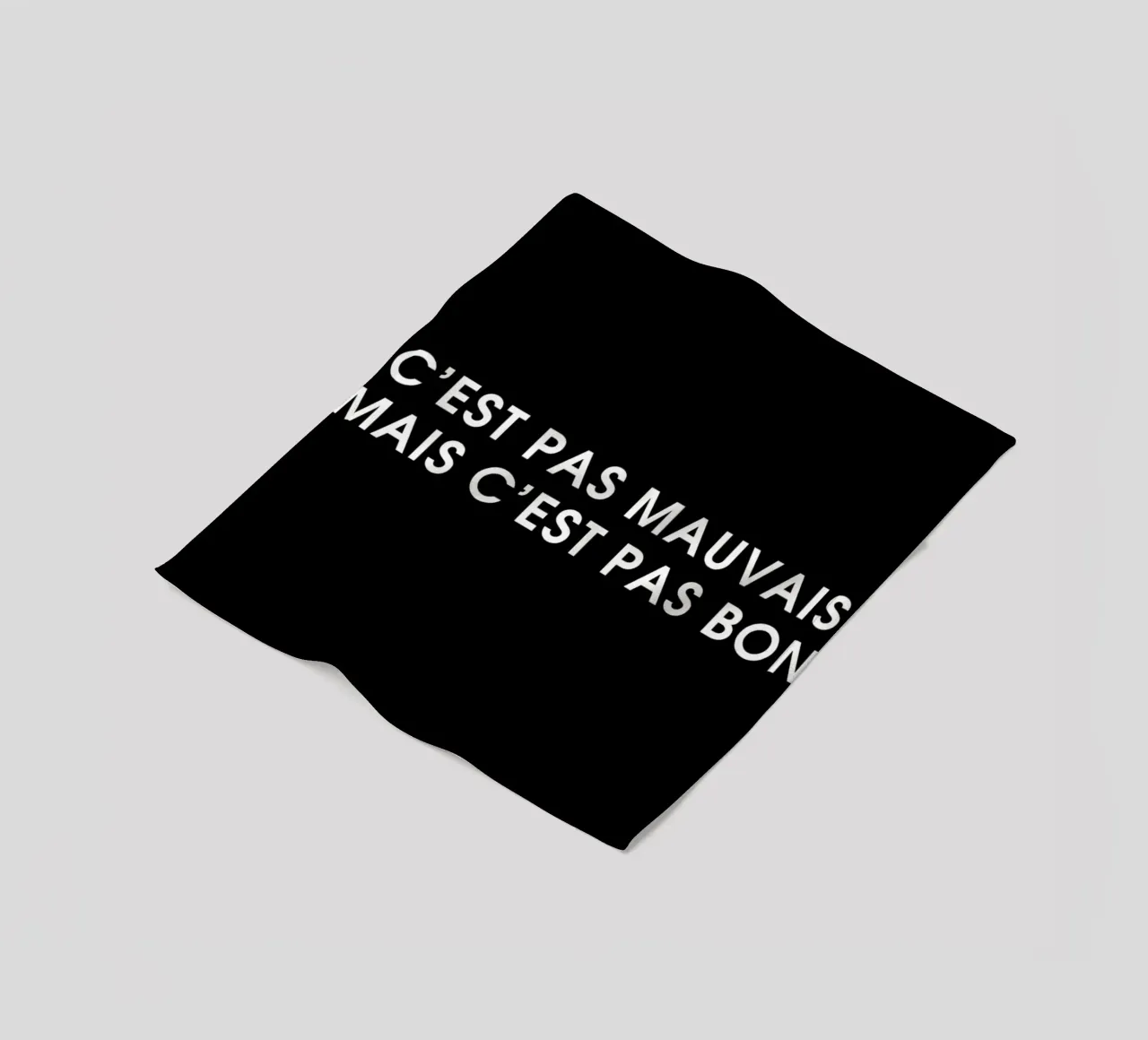 C'est pas mauvais mais c'est pas bon - Black coperta in pile da Intertitres