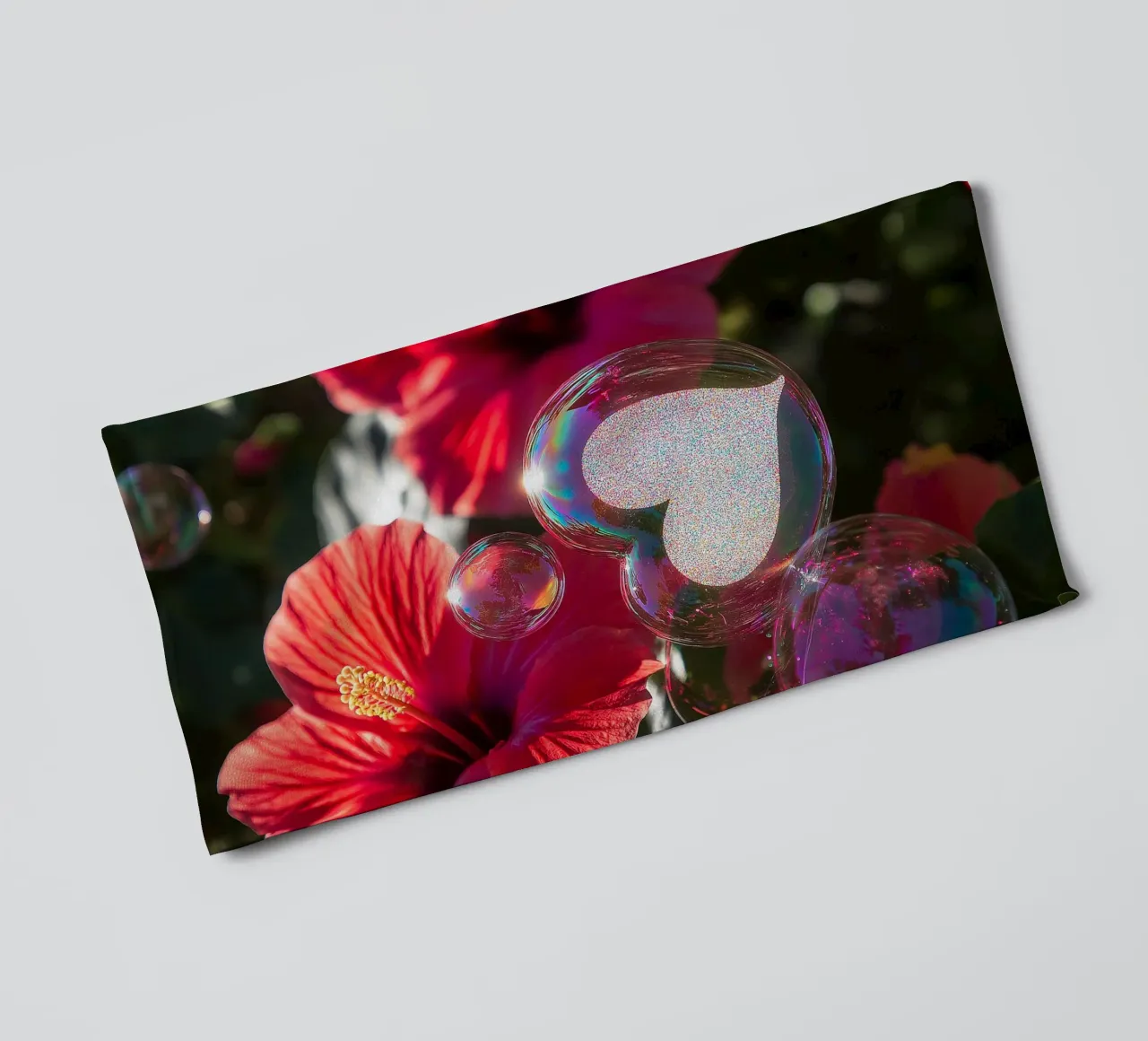 Amore fragile - Rosso asciugamano da bagno da Malou-Studio