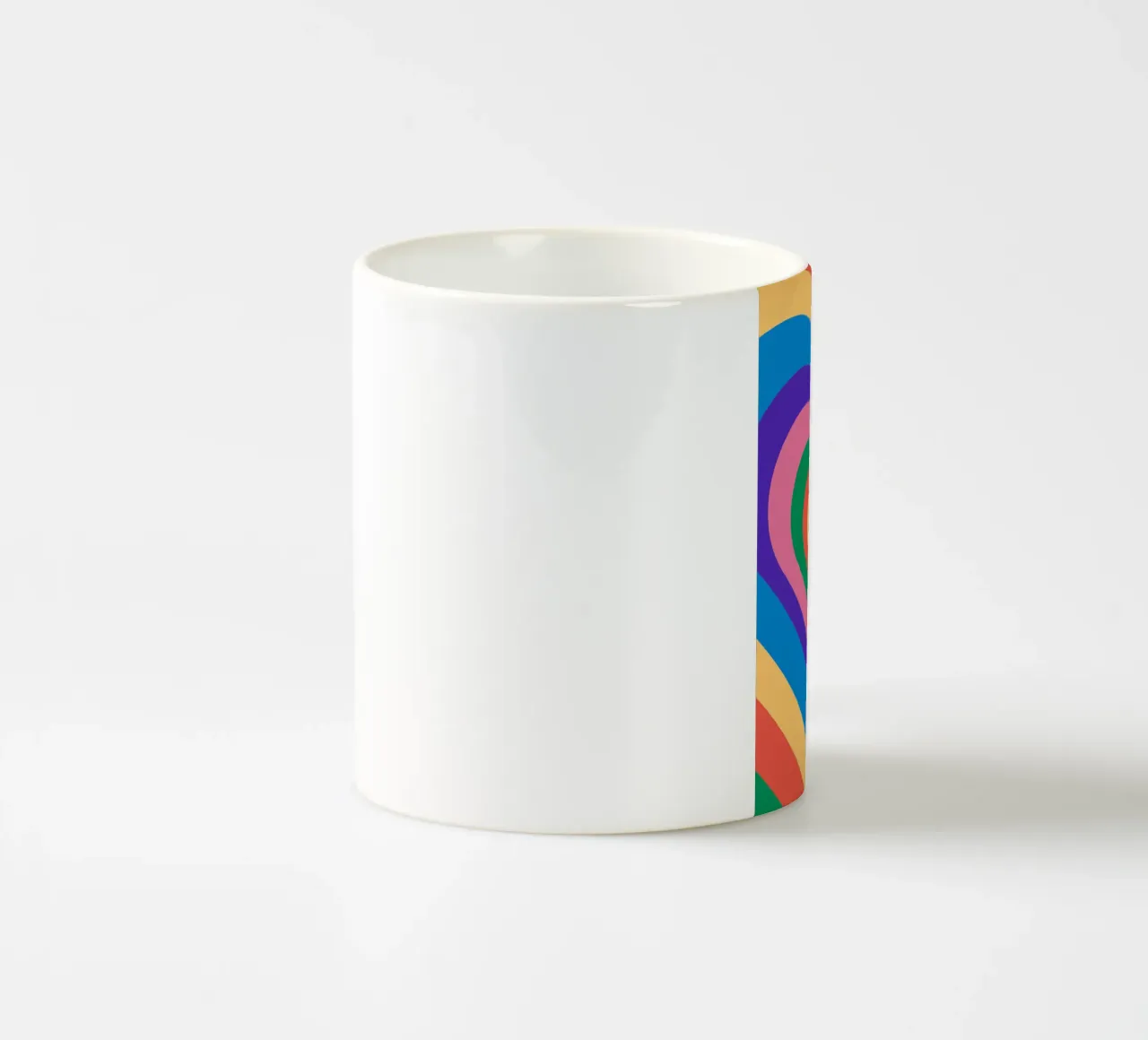 Love repeat with retro color tazza in ceramica da galihstudio