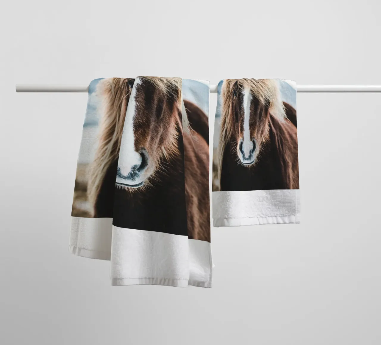 Icelandic horse in winter - pure nature towel by Whole©