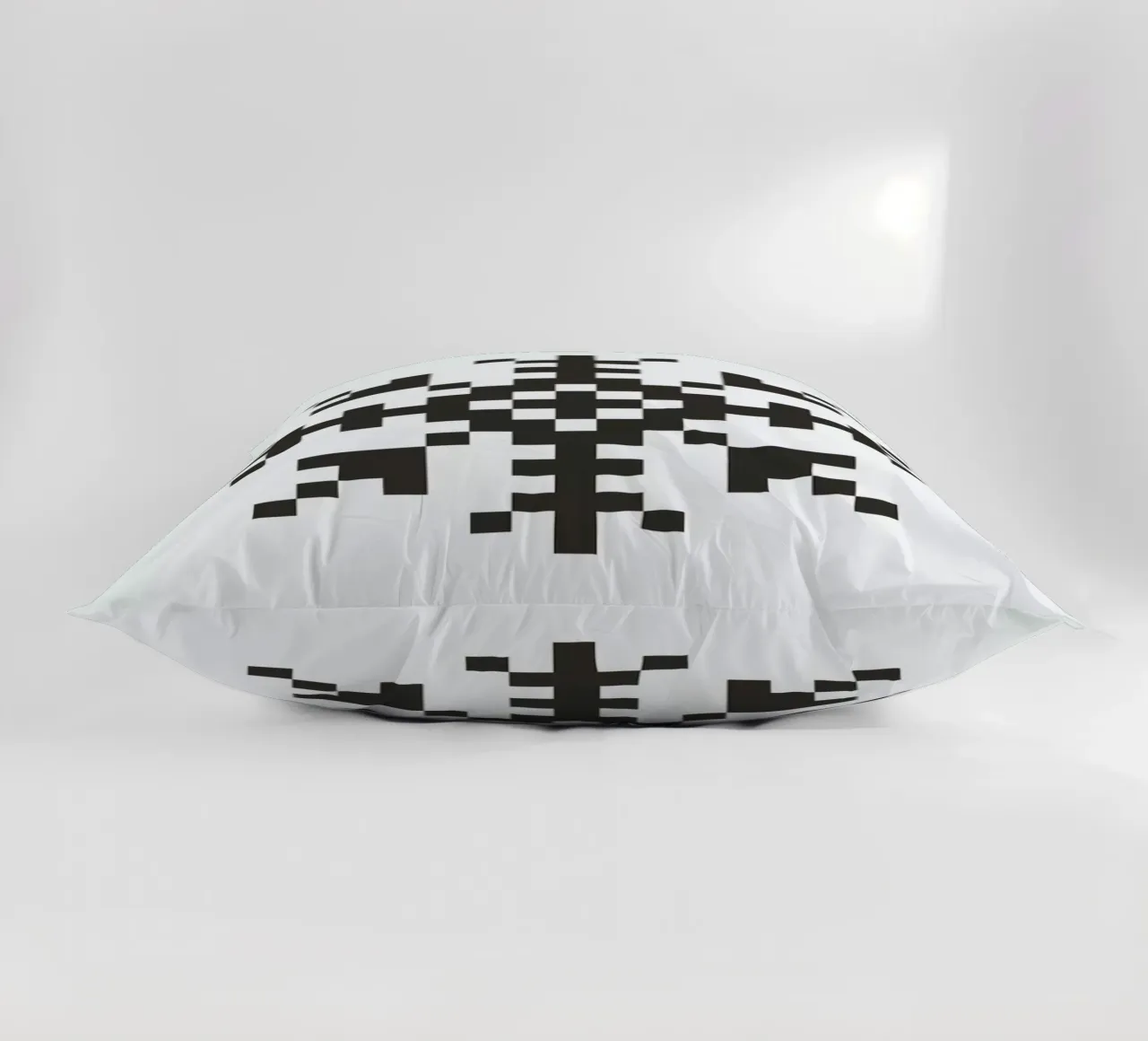 Black Snowflake 3 cuscino da Studio One