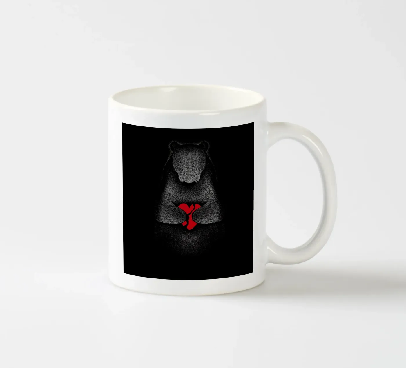 Broken Keramik Tasse von Tobe Fonseca