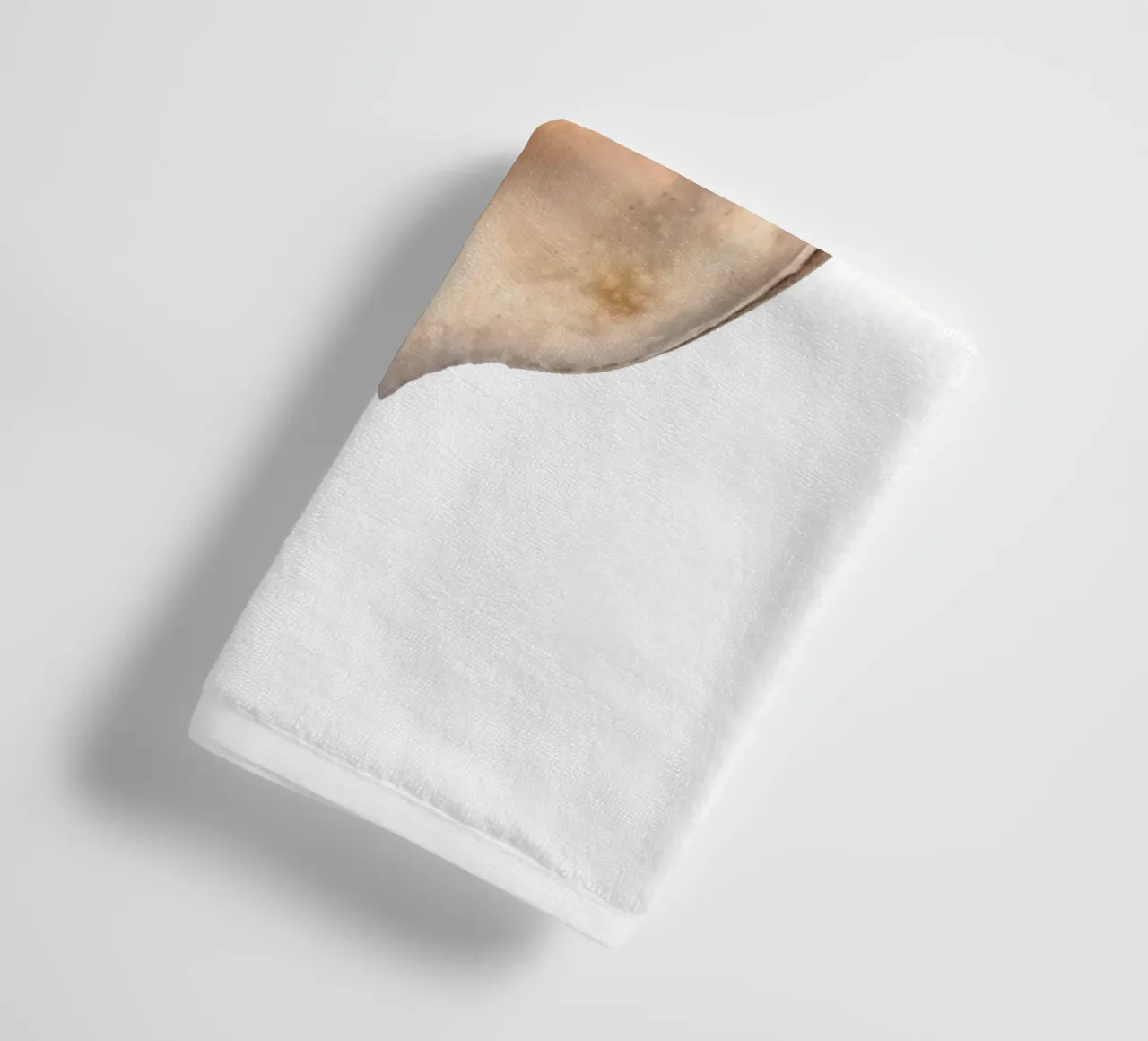 Exotic Elegance: Large Tropical Seashell towel by Curious Collections by Marielle Leenders
