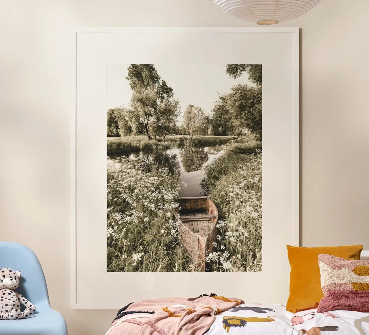 Verlaten boot op het meer - natuur muurkunst landschap poster van Whole©