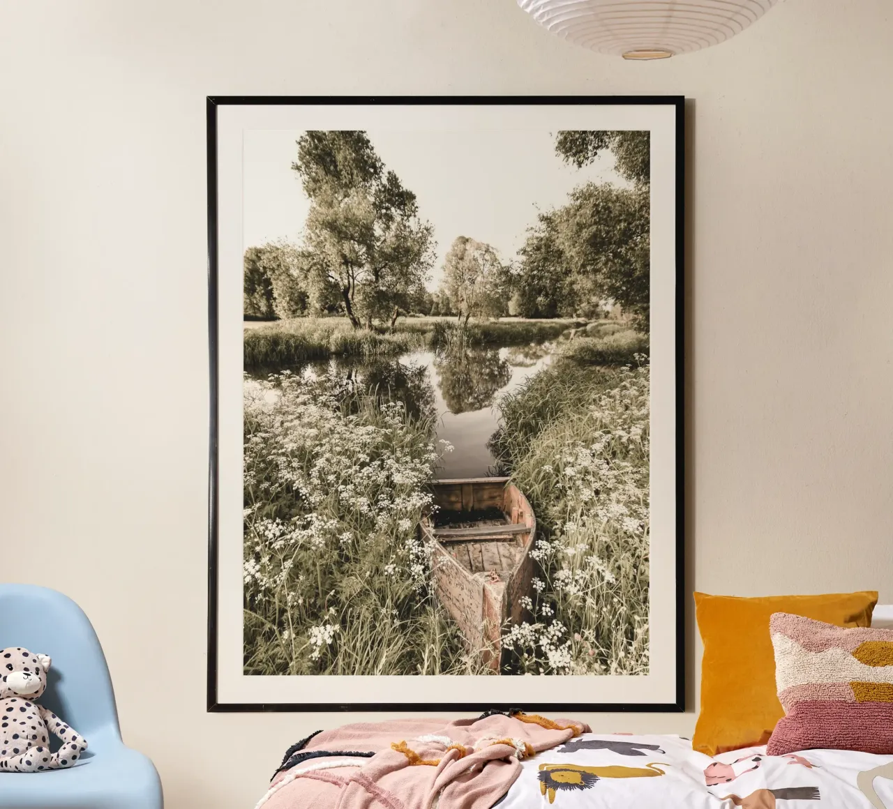 Verlaten boot op het meer - natuur muurkunst landschap poster van Whole©