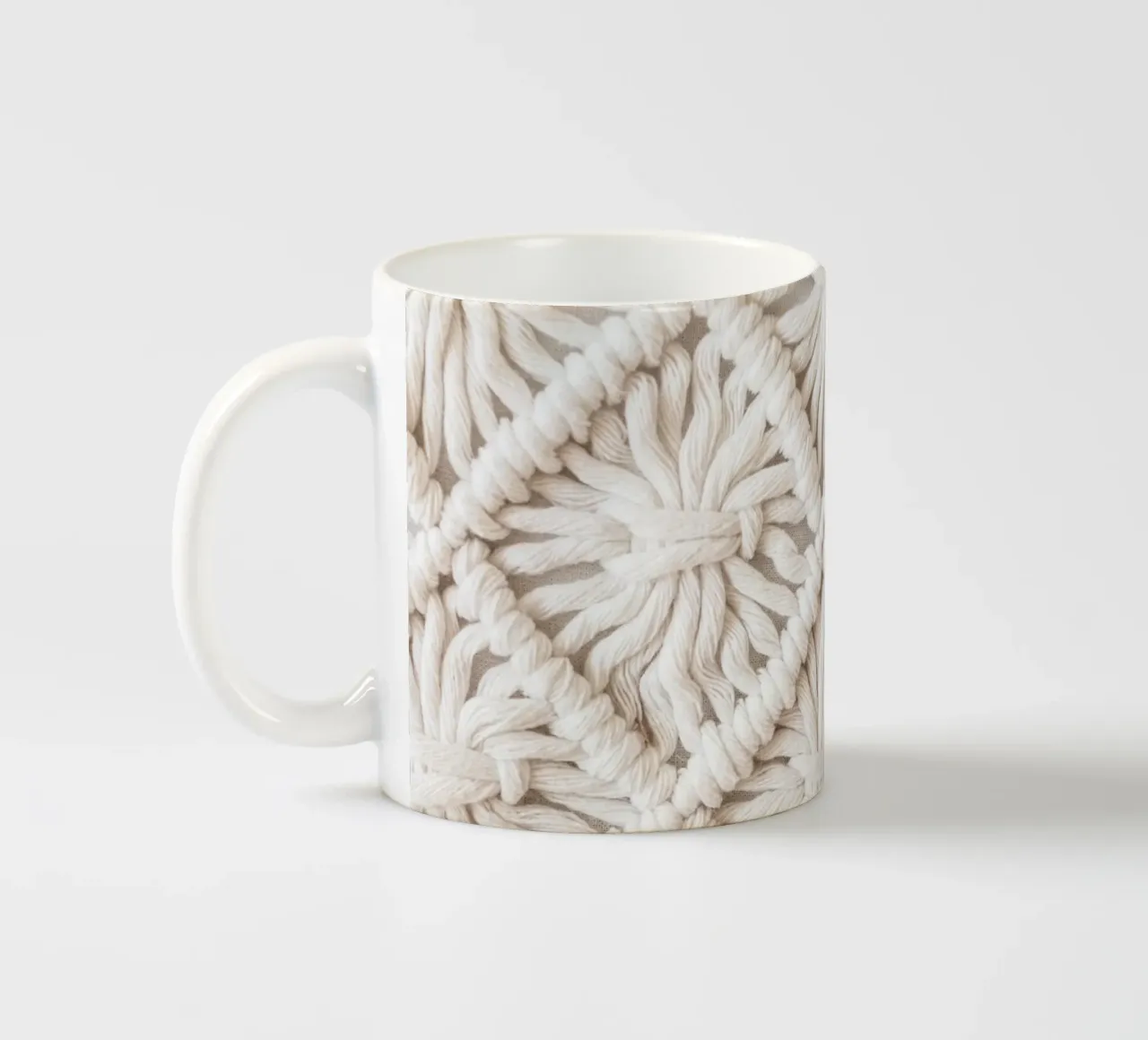 Boho Makramee Muster – Stilvolles Textildesign Keramik Tasse von Whole©