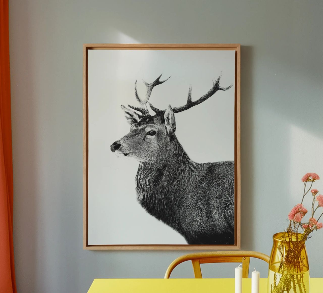 Elegantes Hirsch Motiv in Schwarz-Weiß Zeitlose Naturkunst Leinwand von Whole©