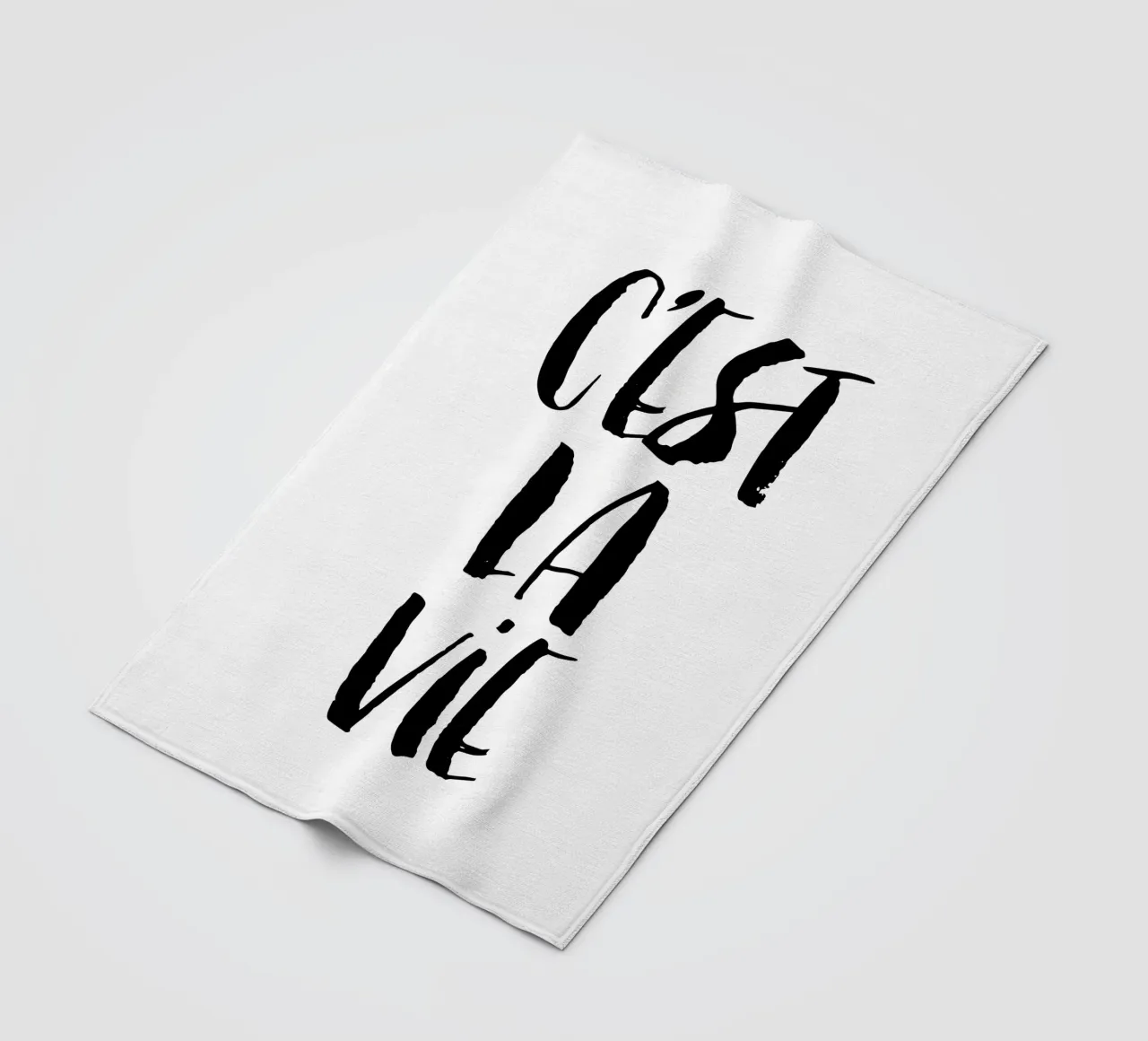 Cest La Vie in bianco e nero coperta in pile da THE MOTIVATED TYPE