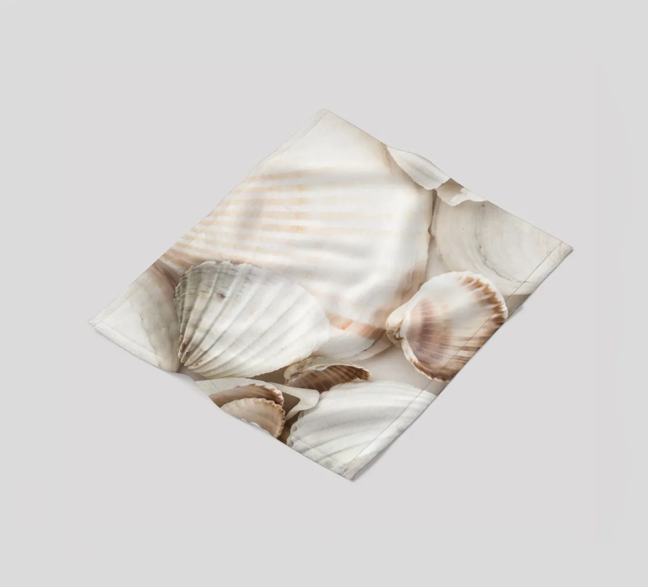 Schelpdesign - een natuurlijke maritieme look voor thuis fleecedeken van Whole©