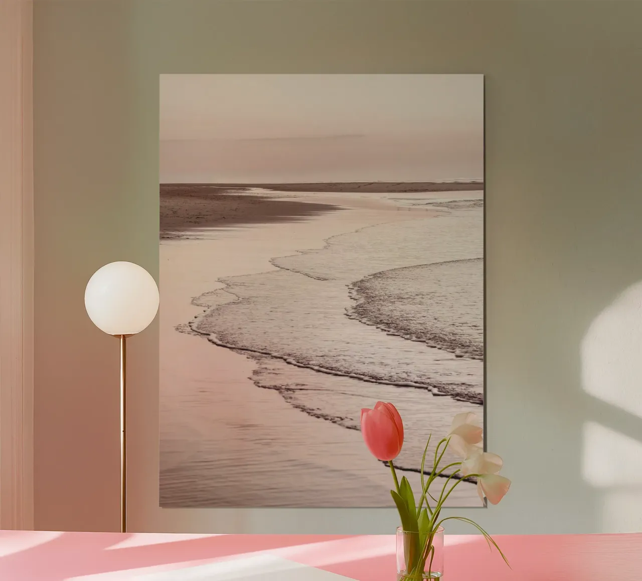 Zachte branding op het strand - harmonie en rust hahnemühle van Whole©