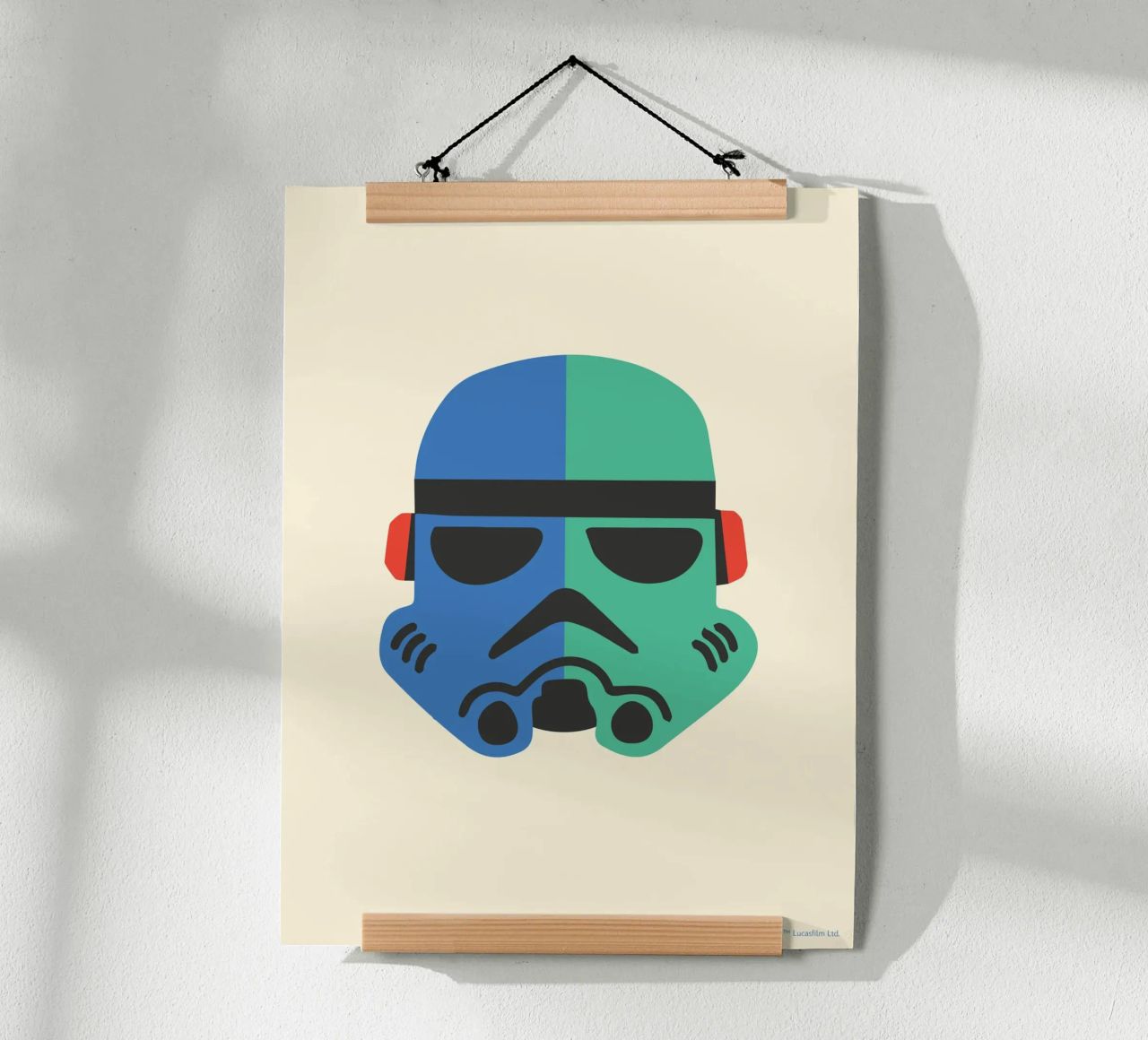 STORMTROOPER HELMET BLUE GREEN poster de Star Wars