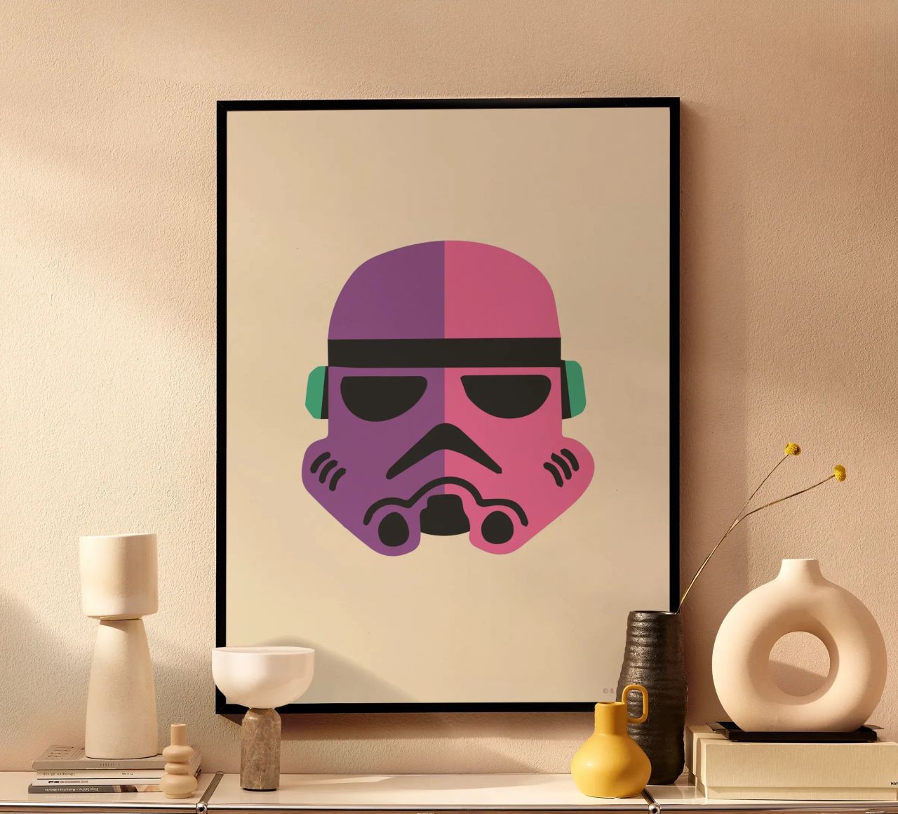 STORMTROOPER HELMET PURPLE PINK poster de Star Wars