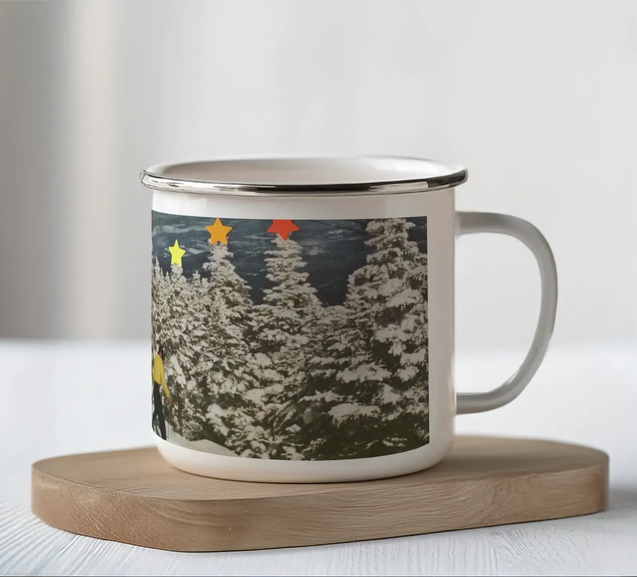 Sciare da ubriachi tazza in smalto da Cassia Beck Collage