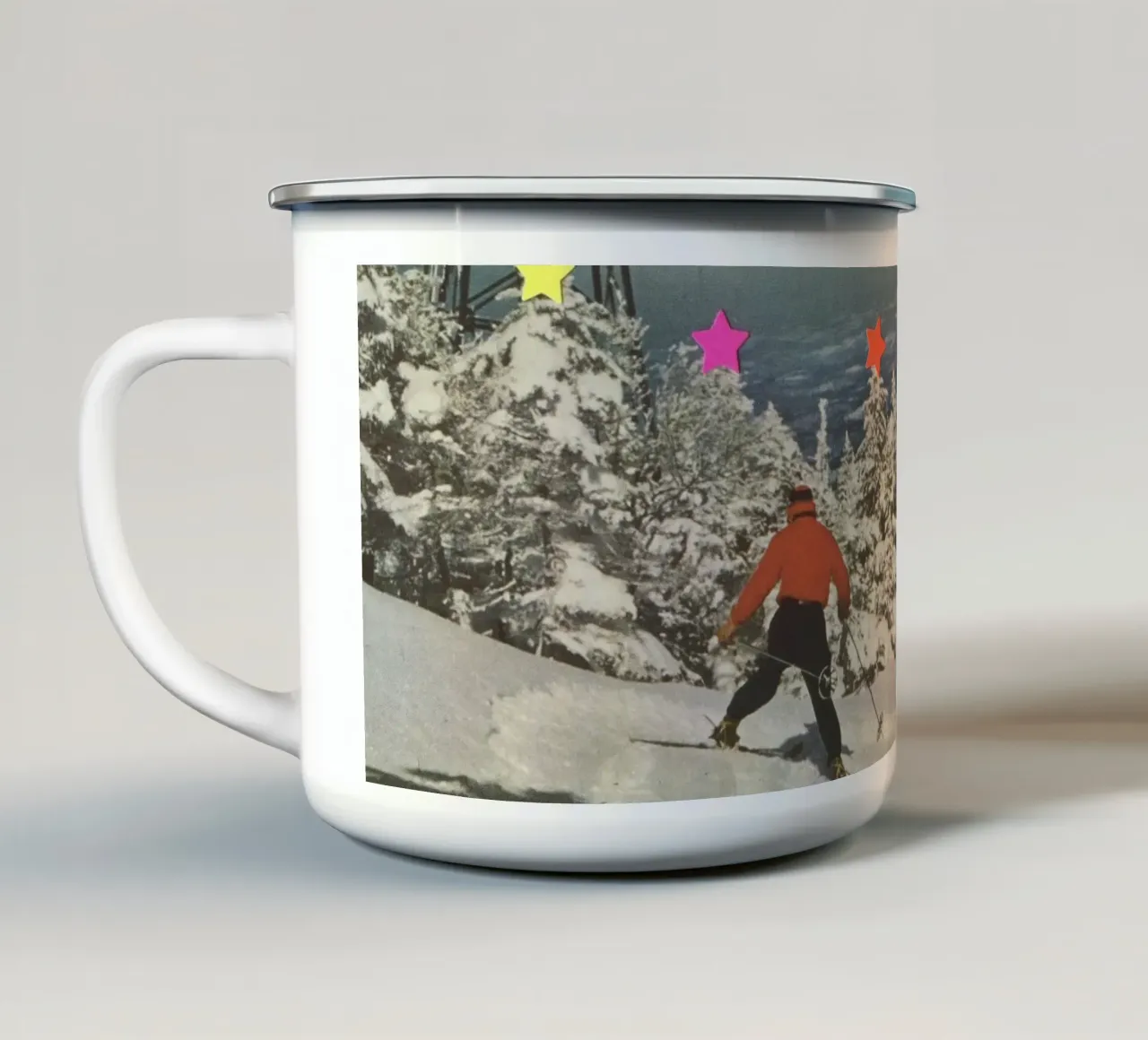Sciare da ubriachi tazza in smalto da Cassia Beck Collage