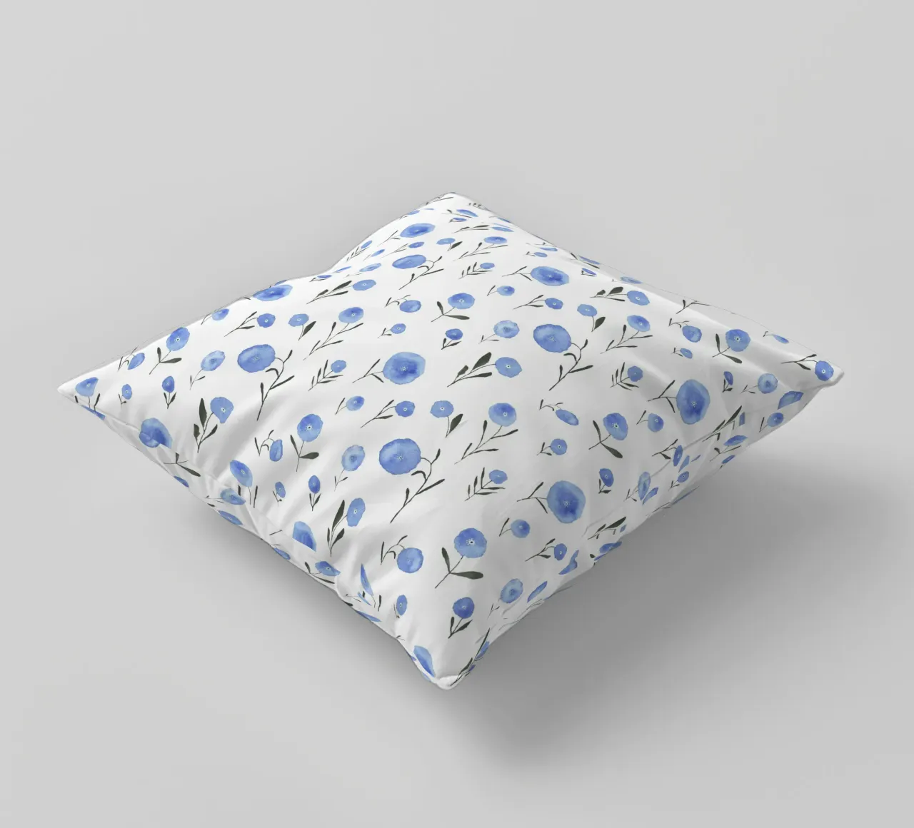 Claudia Voglhuber - Blaue Blumen cuscino da The Artcircle