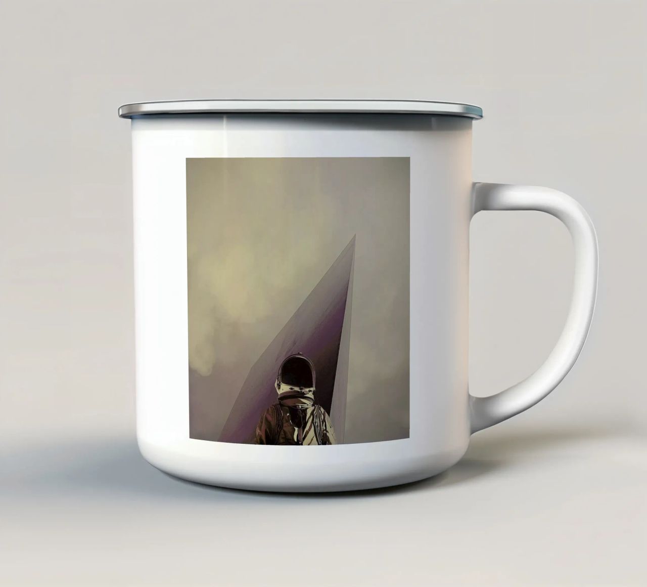 Point Omega tazza in smalto da Eugene Soloviev
