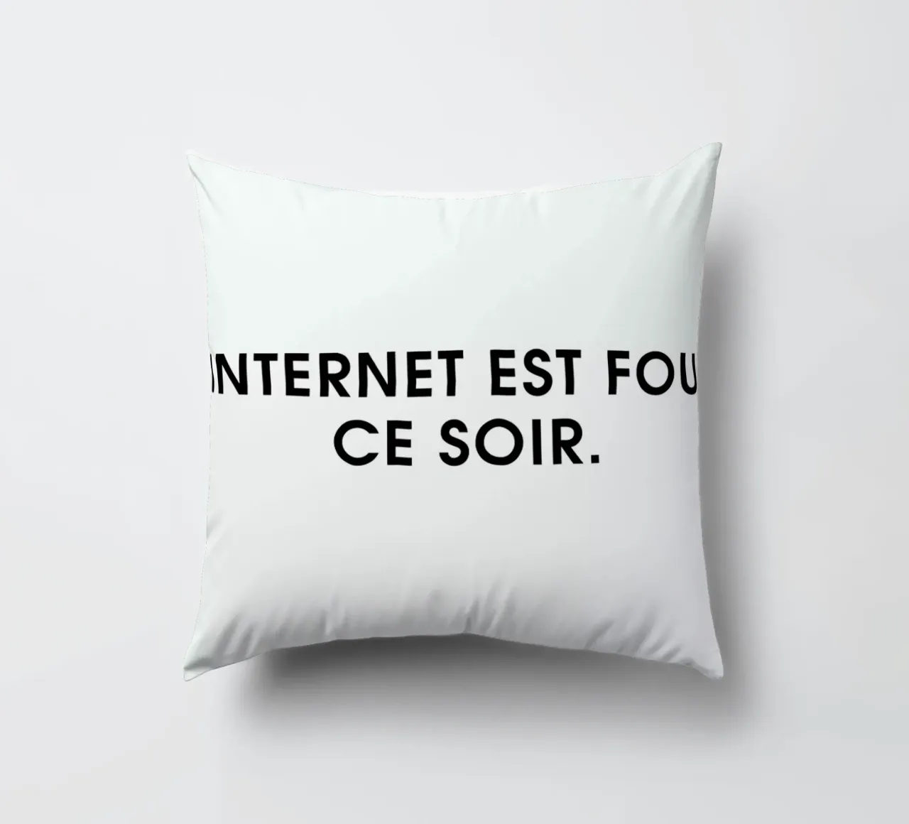 Internet est fou ce soir - White cuscino da Intertitres