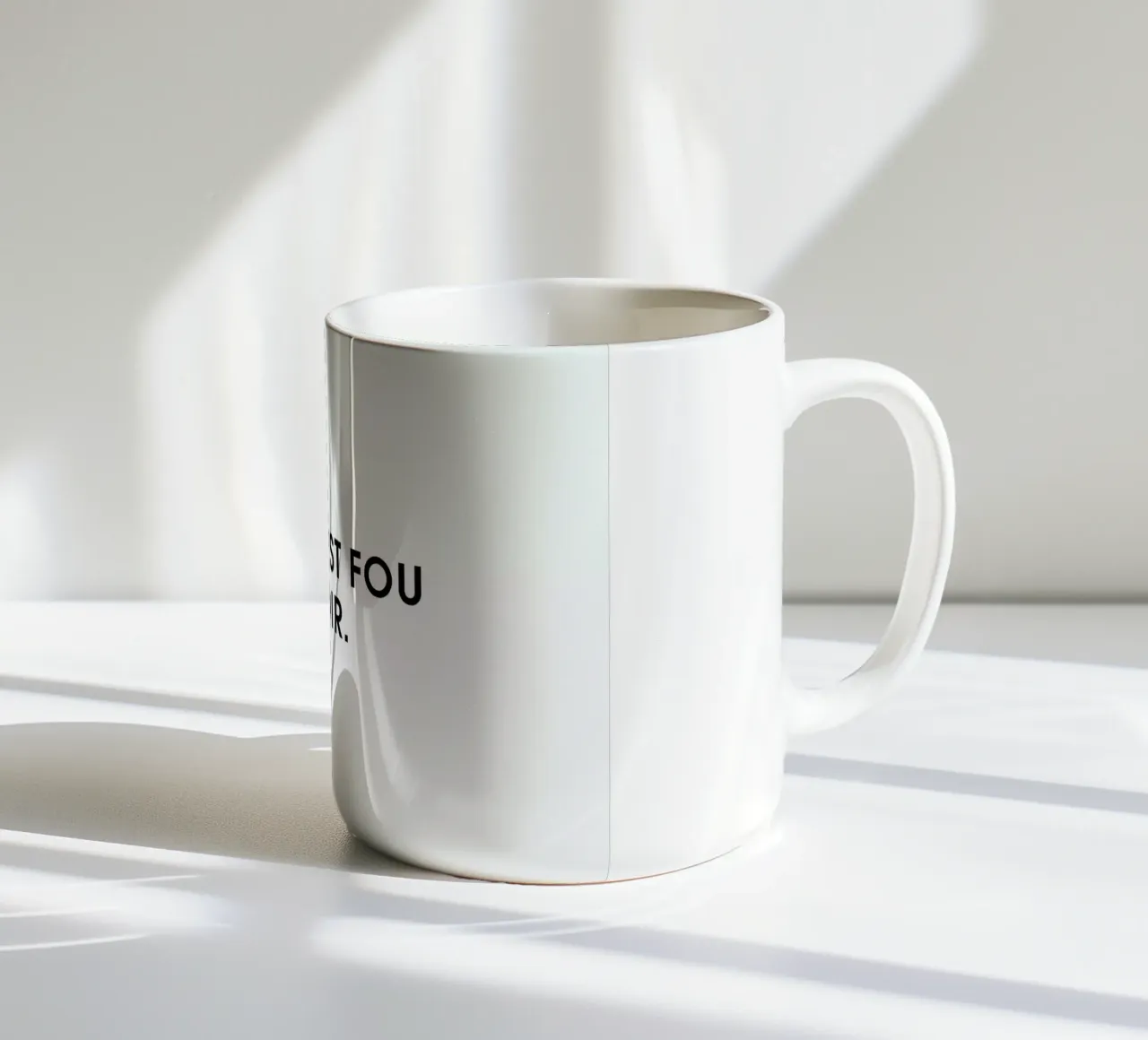 Internet est fou ce soir - White tazza in ceramica da Intertitres