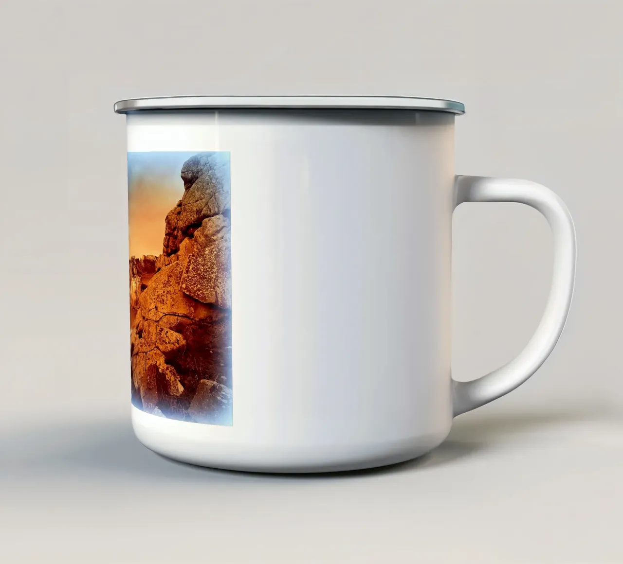 FAA96 tazza in smalto da Thierry vobmann photography