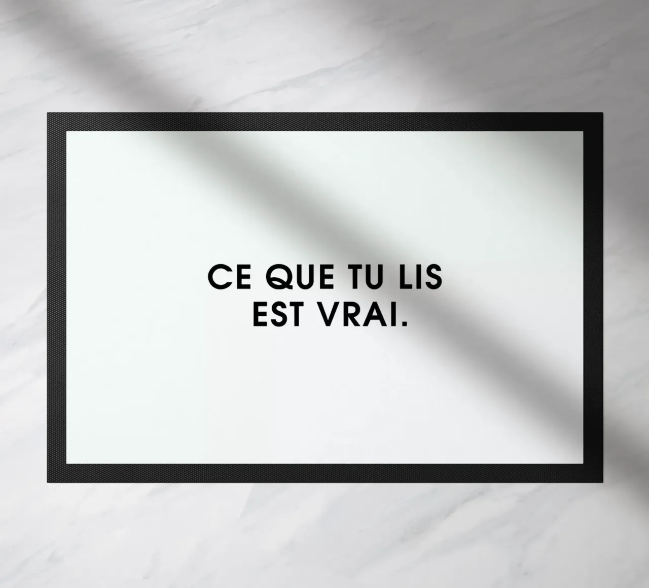 Ce que tu lis est vrai - White zerbino da Intertitres