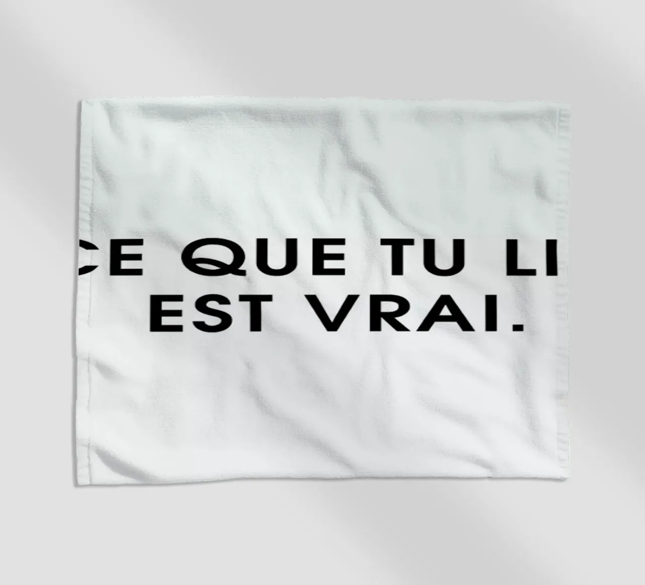 Ce que tu lis est vrai - White telo mare da Intertitres