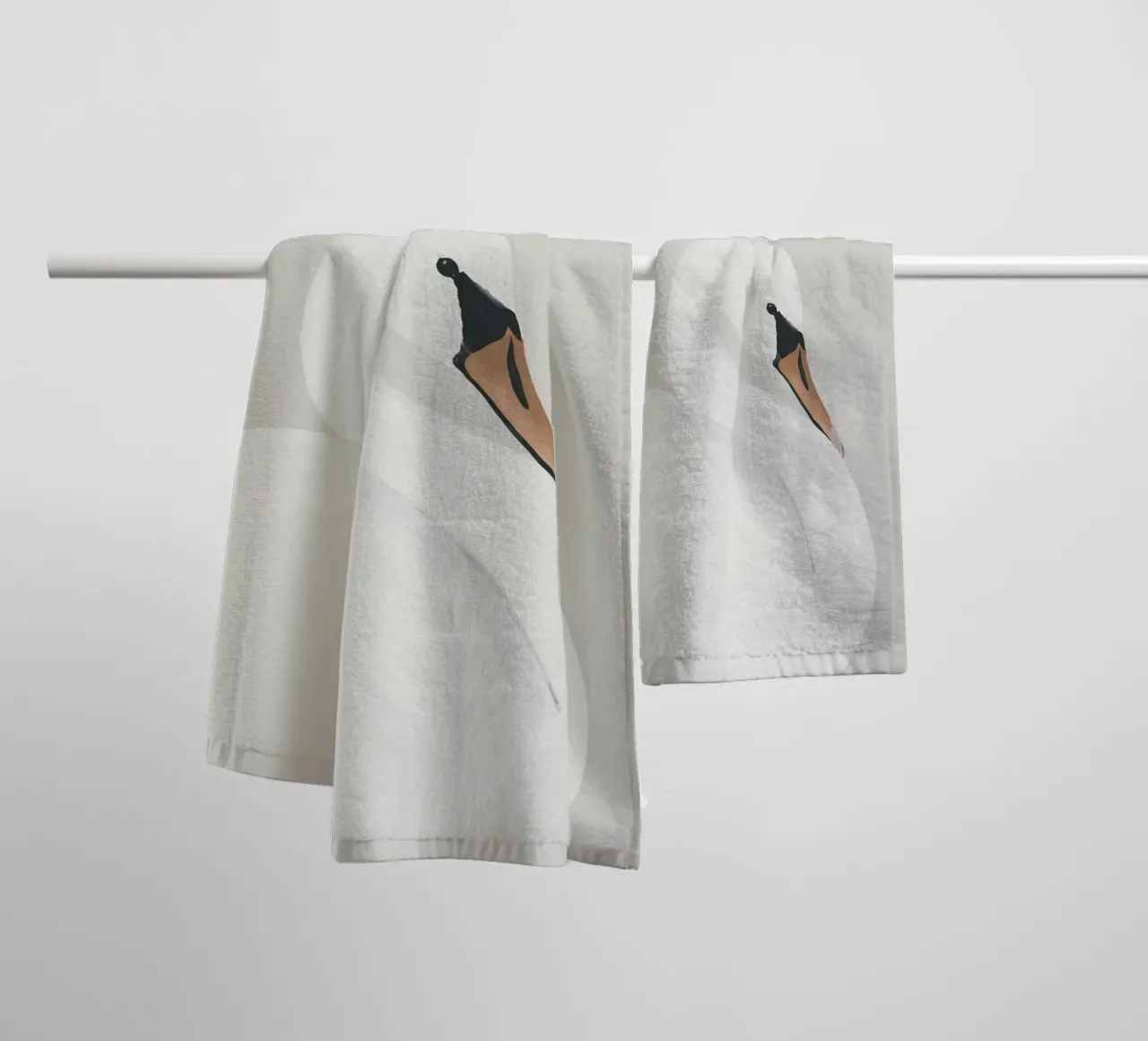 Cigno bianco asciugamano da bagno da ThingDesign