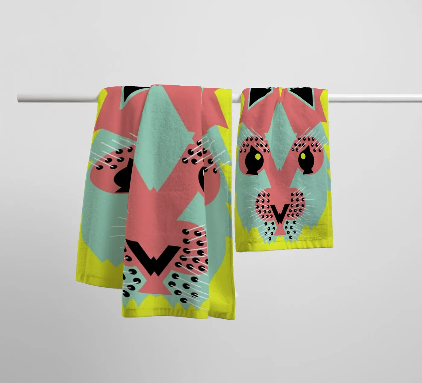 Rabbit Magic badhanddoek van Gareth Pollock Design