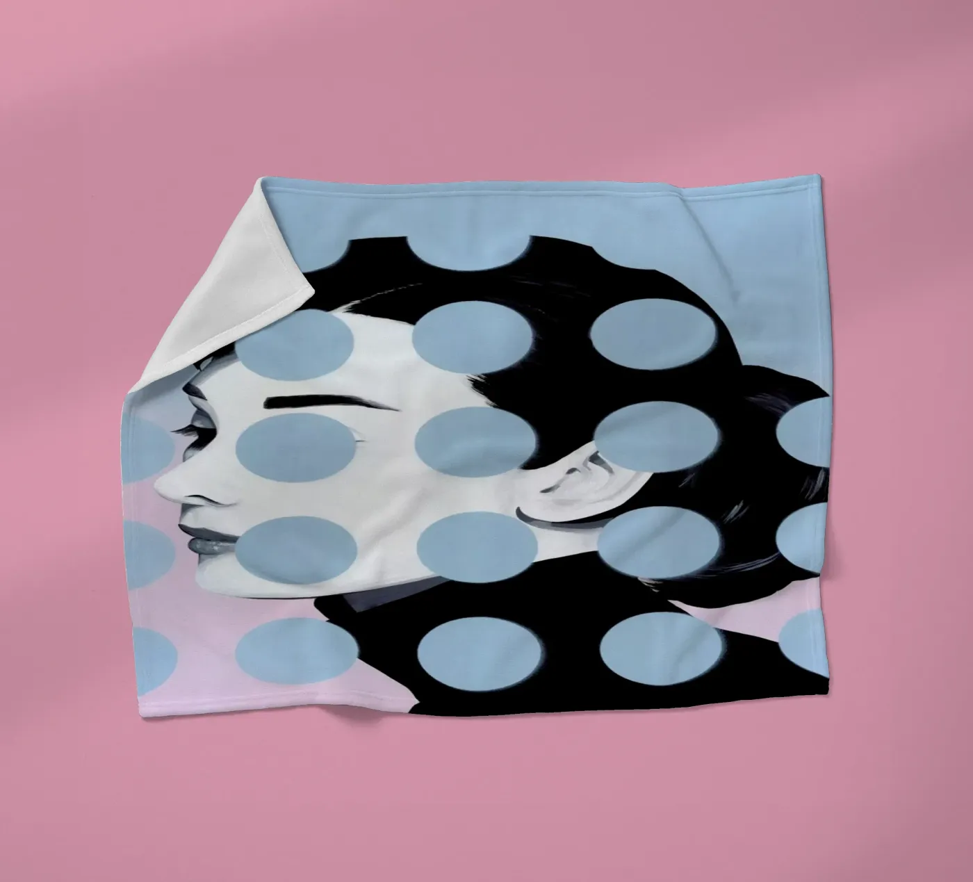 Audrey Dots fleecedeken van Famous When Dead