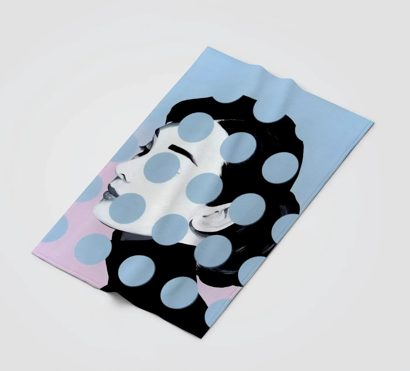 Audrey Dots Fleecedecke von Famous When Dead