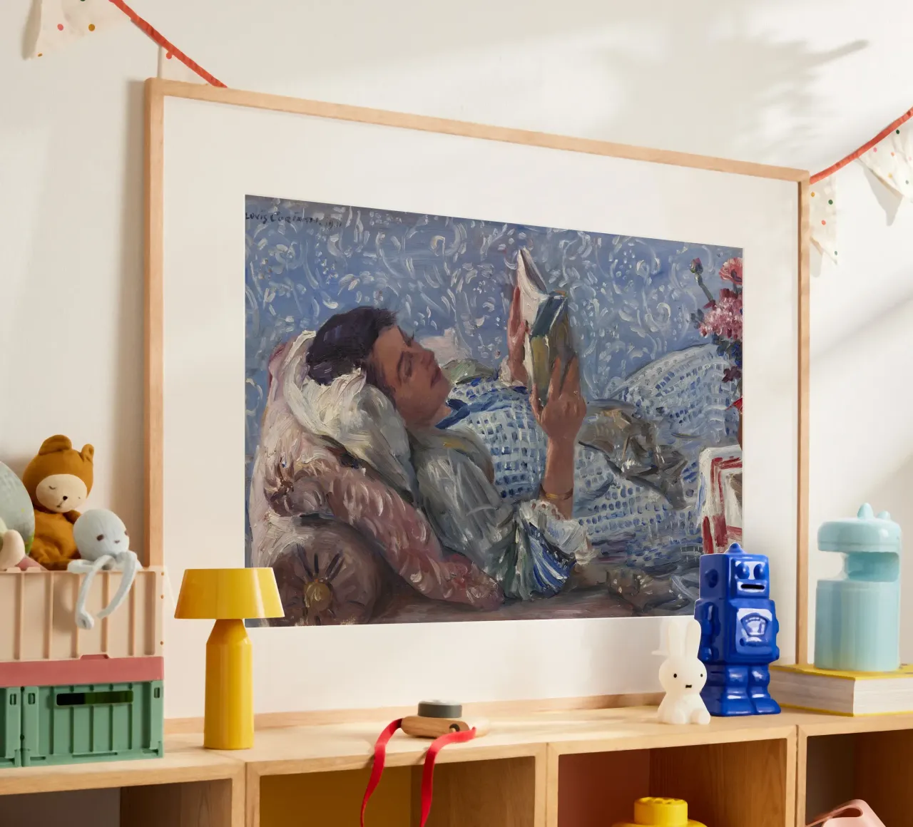 Lovis Corinth - Il lettore. 1911 poster con telaio in plastica da ARTOTHEK