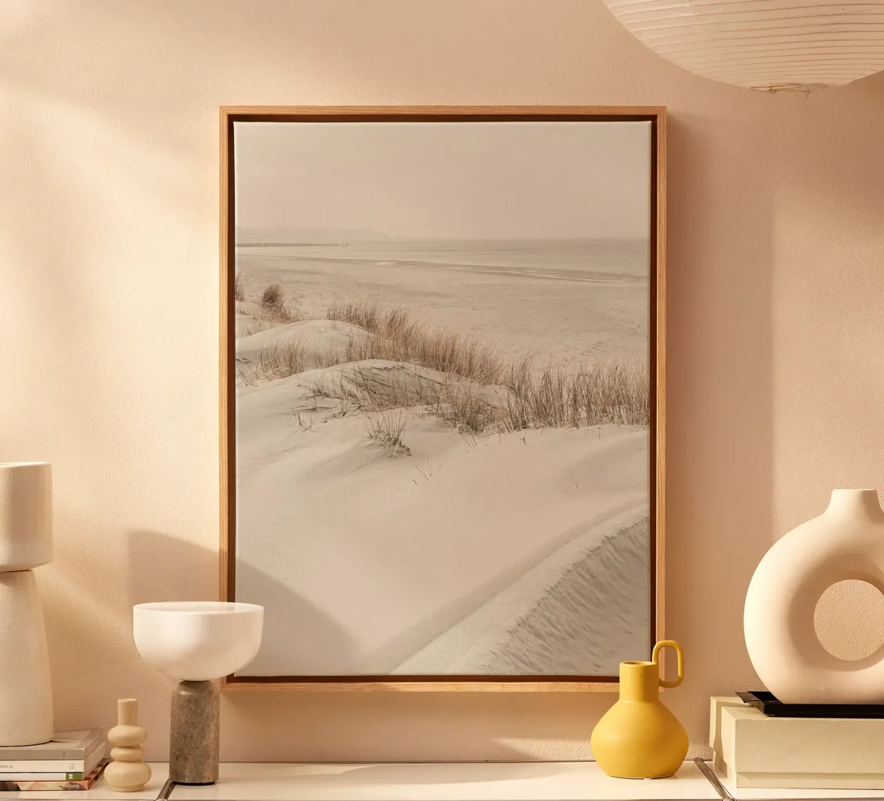 Zachte duinen op het strand - rustgevend kustlandschap canvas met Baklijst van Whole©
