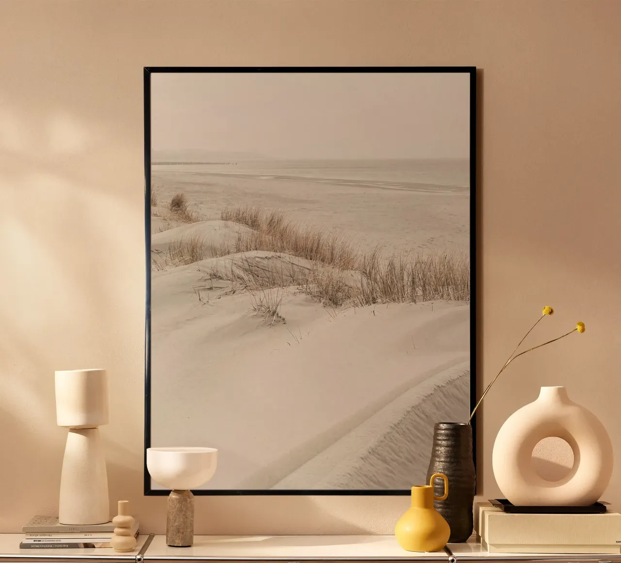 Sanfte Dünen am Strand – Beruhigende Küstenlandschaft Poster von Whole©