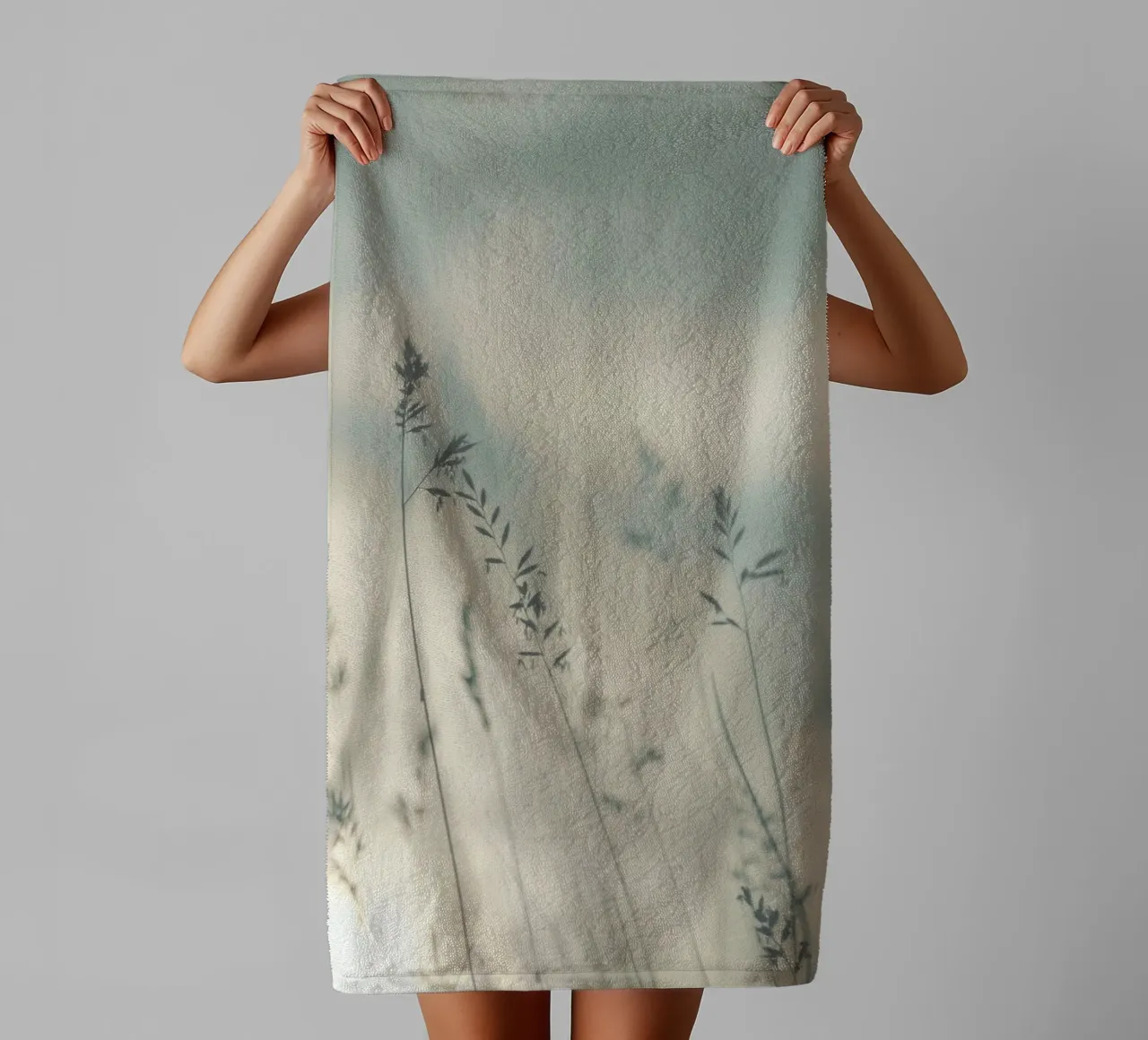 Grasses in the wind - Delicate natural atmosphere towel by Whole©