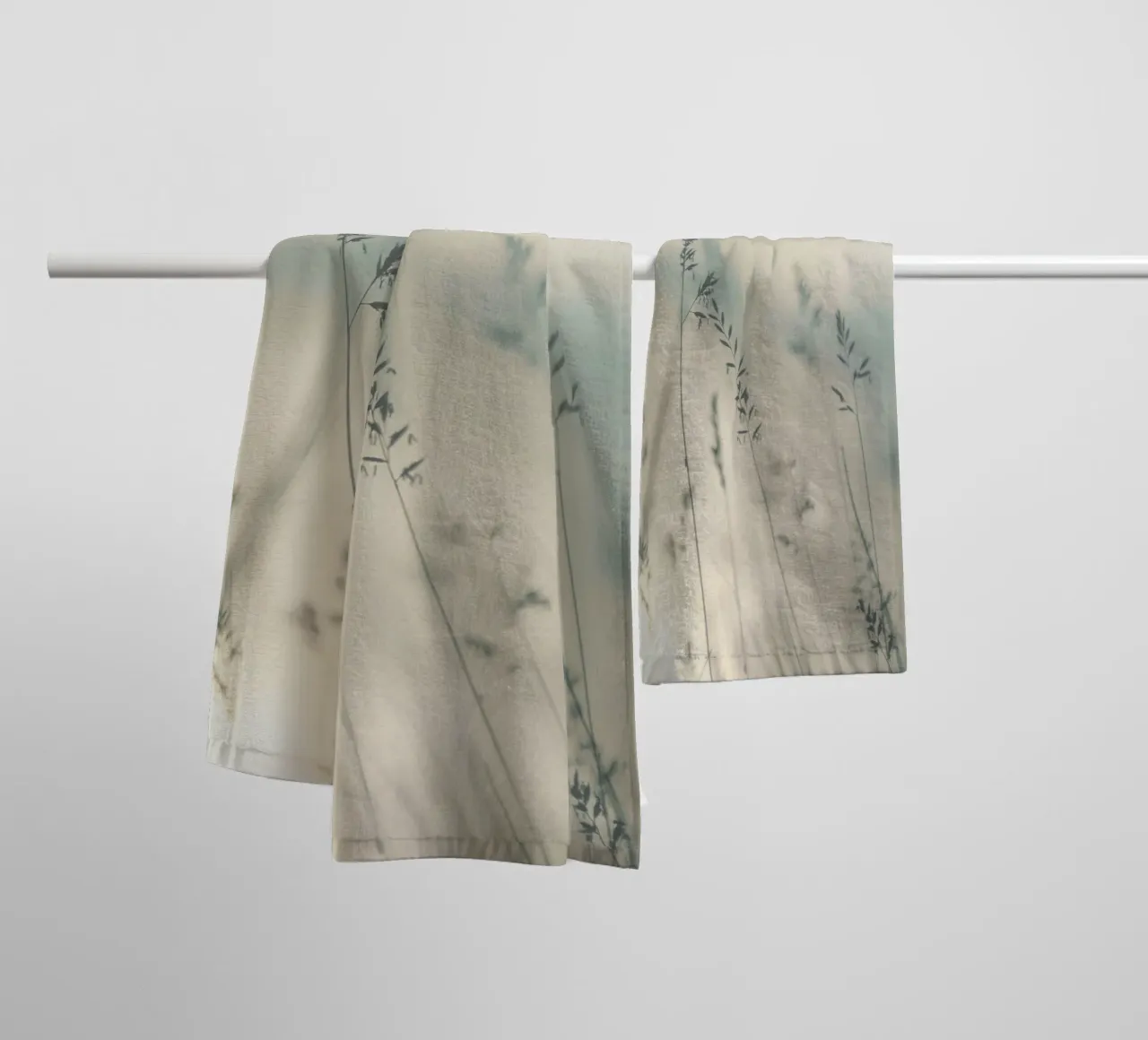 Grasses in the wind - Delicate natural atmosphere towel by Whole©