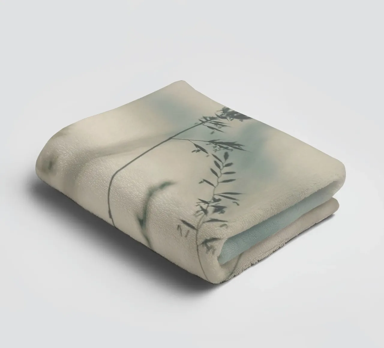 Grasses in the wind - Delicate natural atmosphere towel by Whole©